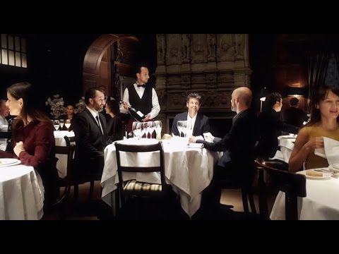 Video: „Video: „Patrick, we warned you“ – Champagnerdusche zum Abendessen