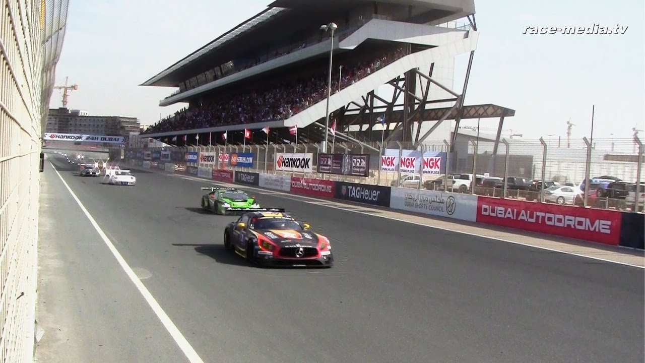Video: Motorengeheul im Dubai Autodrome